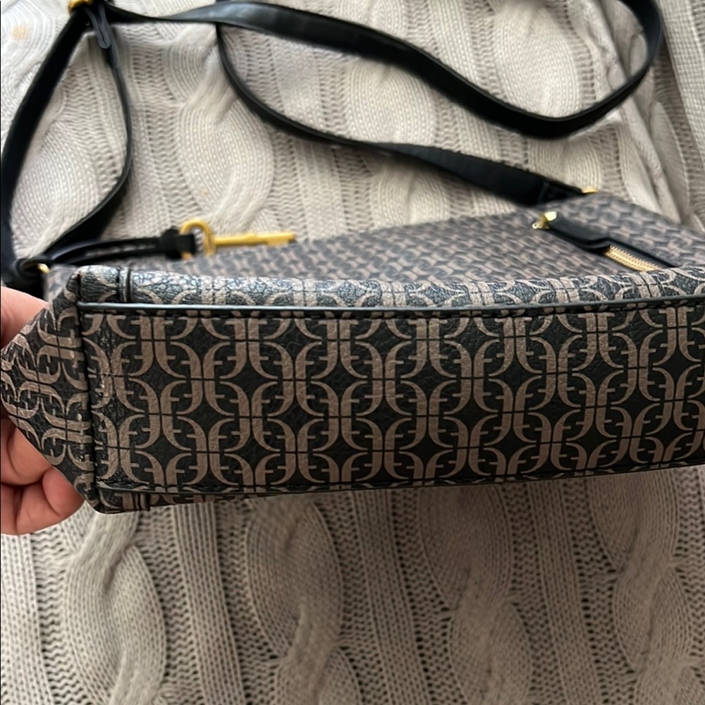 Fossil Black and Gold Crossbody Bag - Picture 4 of 6
